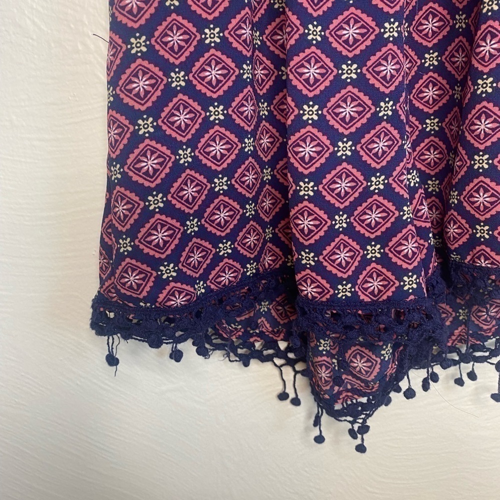 Band Of Gypsies Geometric Floral Print Girls Button Up Romper Size Medium - Picture 3 of 5